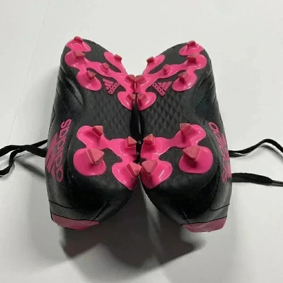 Adidas Youth Size 11 K Black & Pink Cleats Lace up - Picture 5 of 6